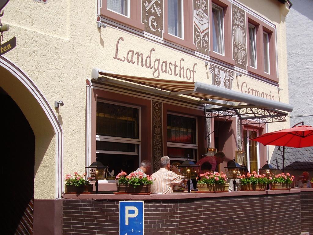 Гостевой дом Landgasthof Germania Рюдесхайм-на-Рейне Экстерьер фото